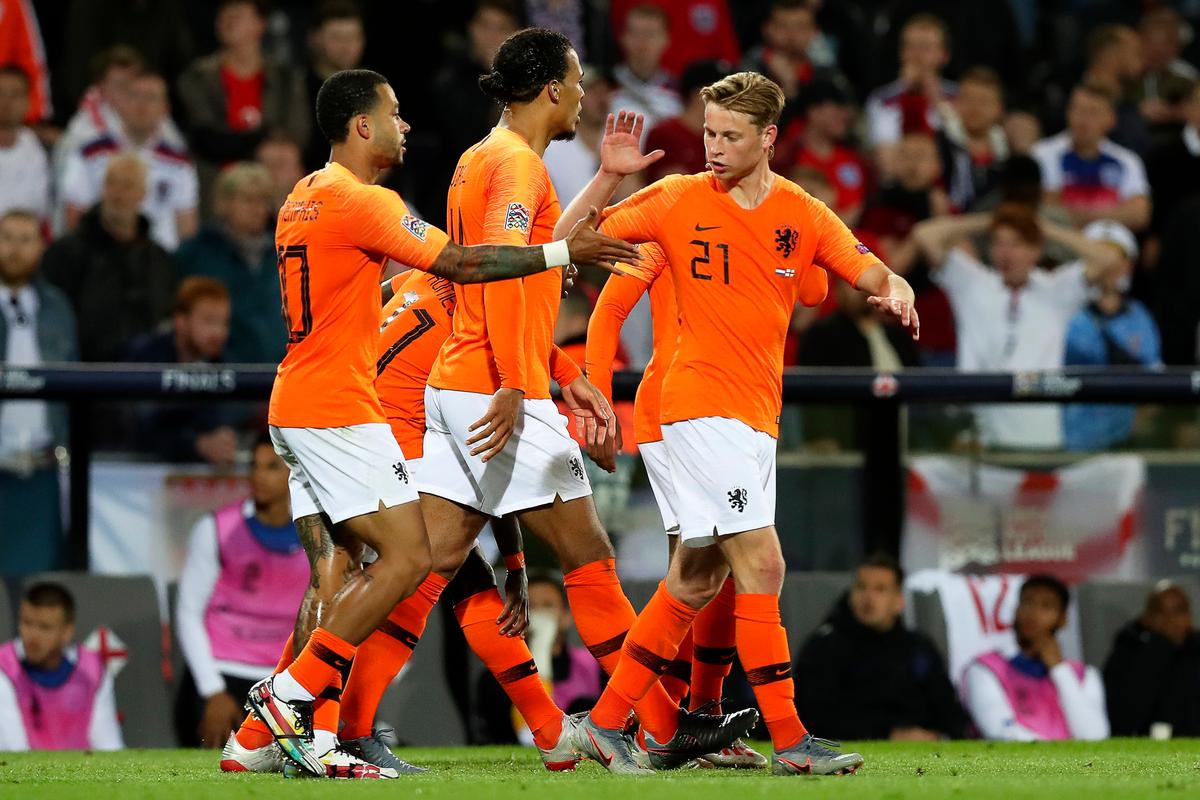 荷兰欧洲杯冲突（欧洲杯荷兰出局了吗）
