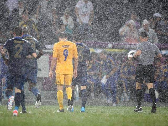 雨天欧洲杯（欧洲杯 遇冷）